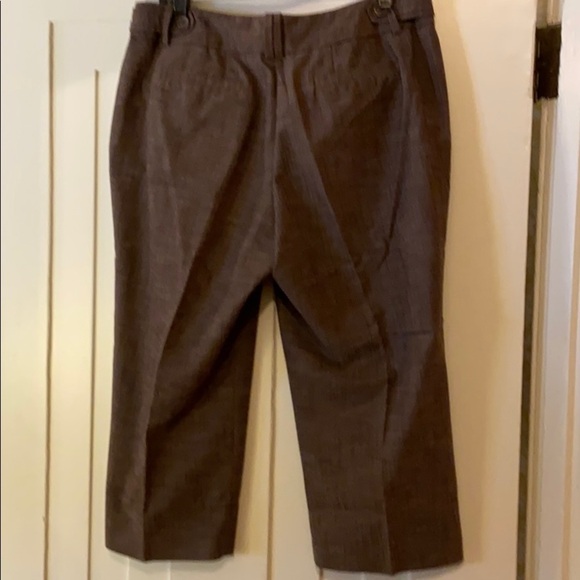 ๐ Larry Levine Stretch Capris ๐ - Picture 3 of 7